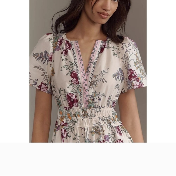 Anthropologie Dresses & Skirts - Anthropologie Somerset Floral Maxi Dress in Cream and Pink